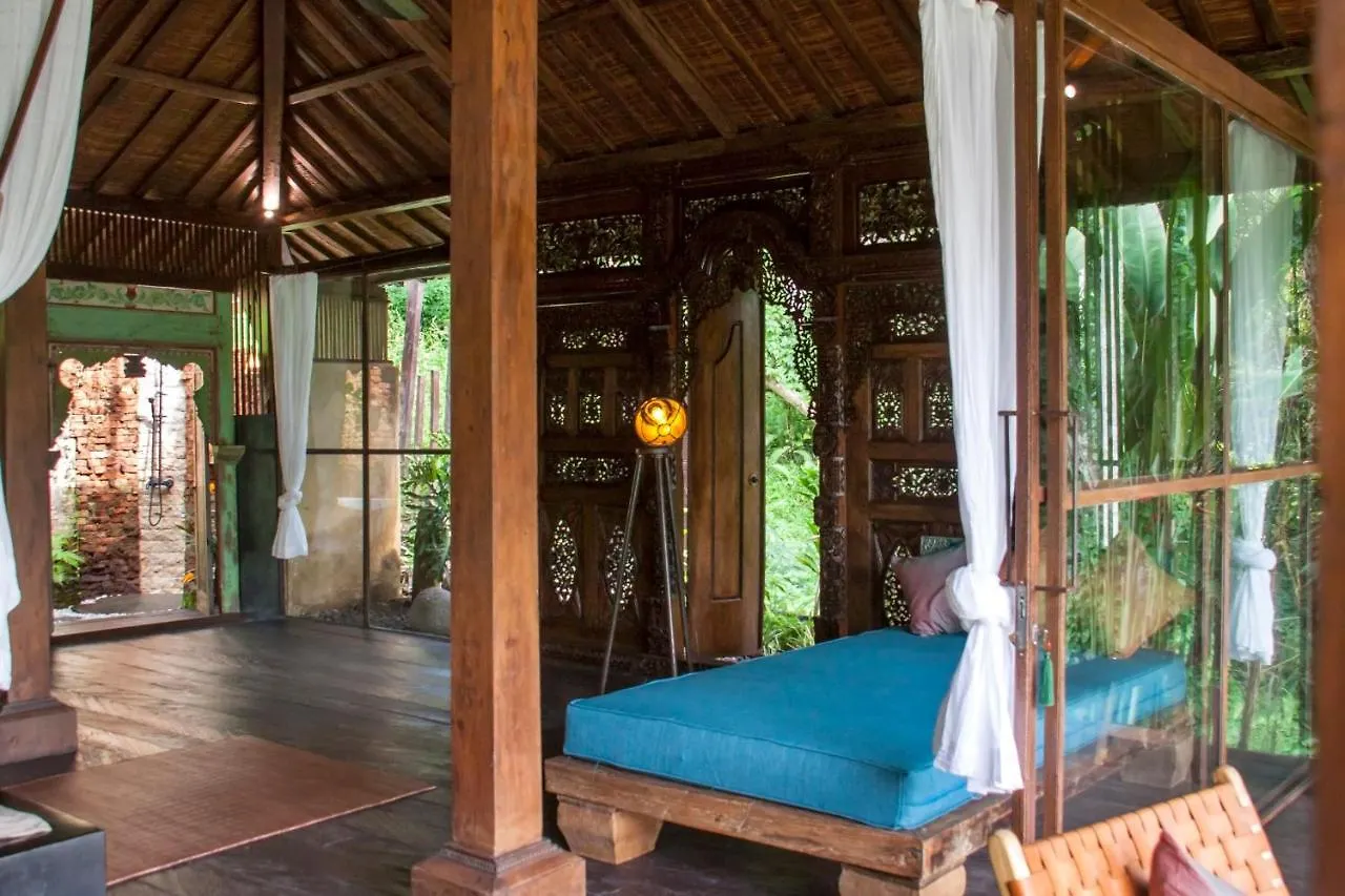 Villa Mahadevi Jungle Retreat Joglo 2 Ubud Indonésie