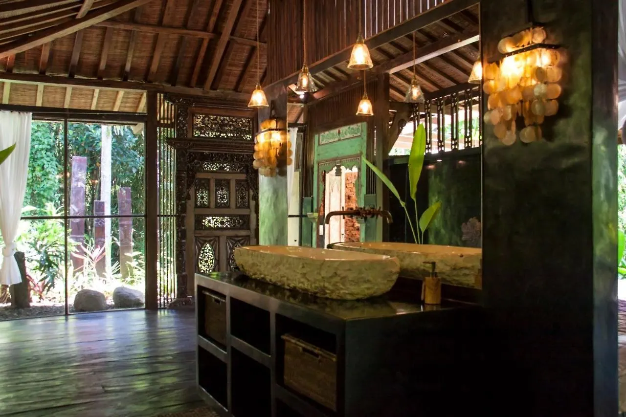 Villa Mahadevi Jungle Retreat Joglo 2 Ubud